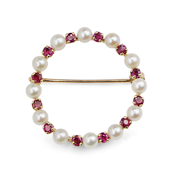 14ct Yellow Gold Ruby and Pearl Wreath Brooch