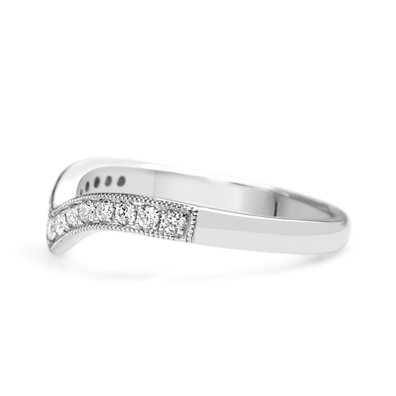 18ct White Gold Diamond V Shaped Ring
