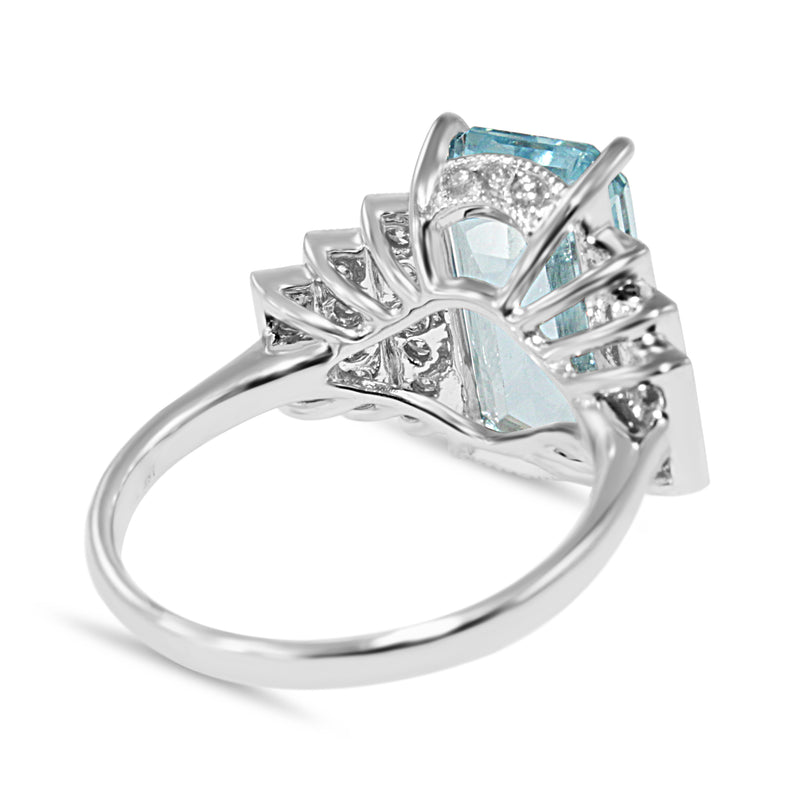 18ct White Gold Aquamarine and Diamond Deco Style Ring