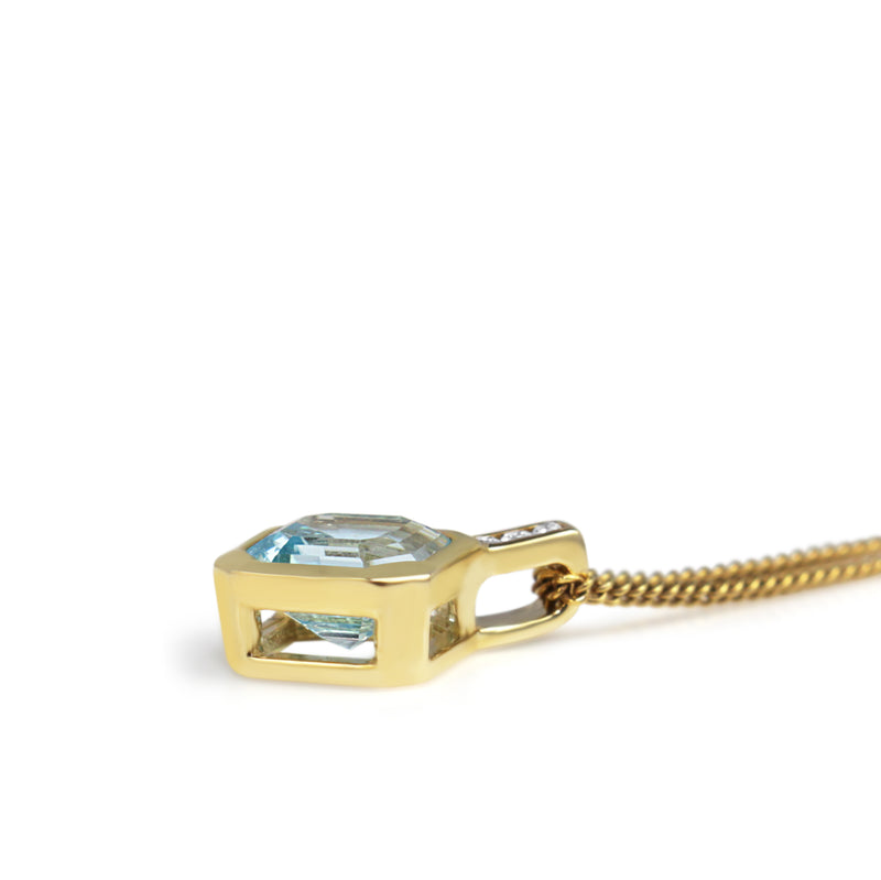 9ct Yellow Gold Topaz and Diamond Necklace