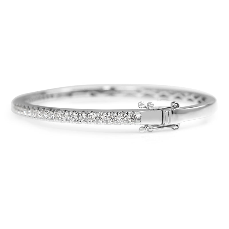 9ct White Gold 1.00ct Hinged Diamond Bangle