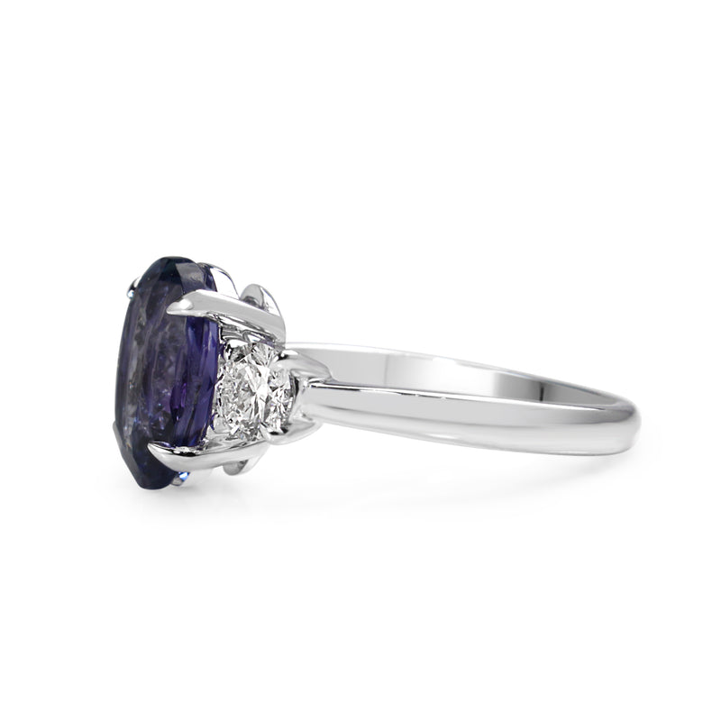 18ct White Gold Tanzanite and Diamond 3 Stone Diamond Ring