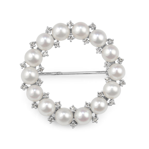 14ct White Gold Pearl and Diamond Wreath Brooch