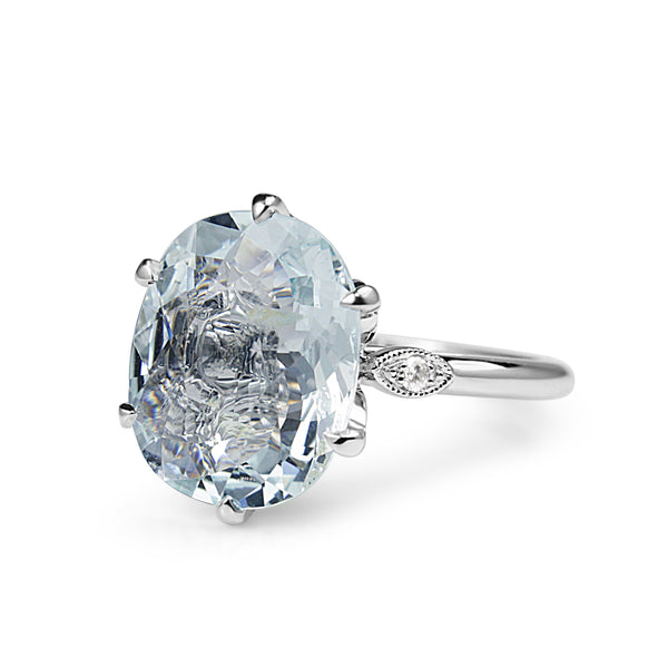 18ct White Gold Aquamarine and Diamond Ring