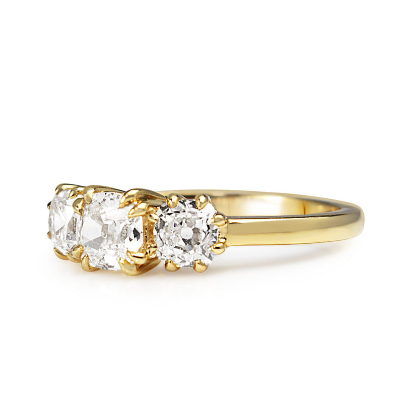 18ct Yellow Gold Old Cut Diamond 3 Stone Diamond Ring