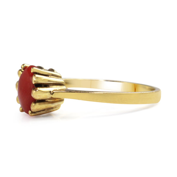 9ct Yellow Gold Vintage Coral Ring