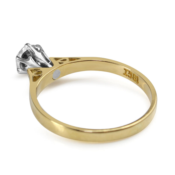 18ct Yellow and White Gold Fine Vintage Solitaire Ring