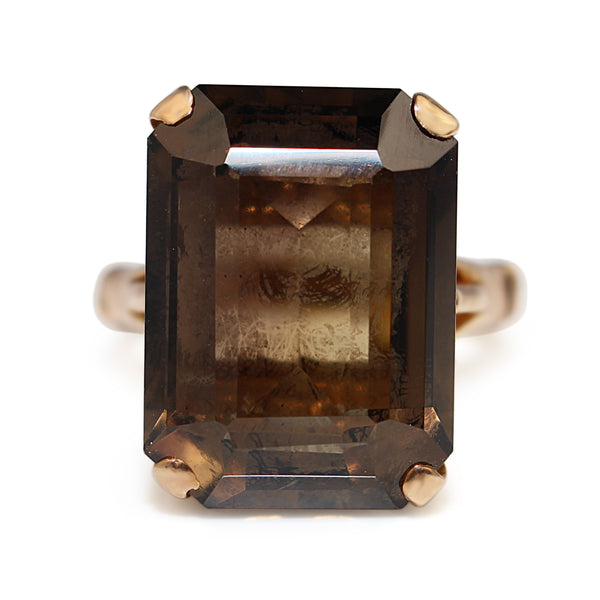 9ct Yellow Gold Smokey Quartz Solitaire Cocktail Ring