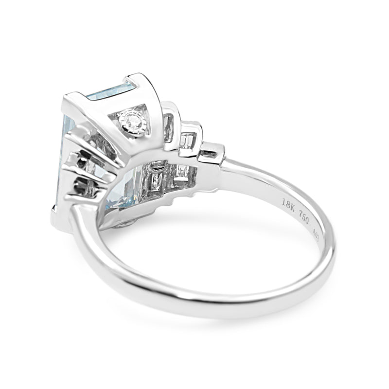 18ct White Gold Deco Style Aquamarine and Baguette Diamond Ring