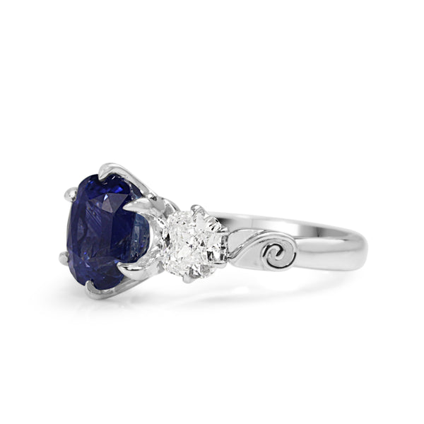 18ct White Gold Victorian Style Sapphire and Cushion Diamond 3 Stone Ring