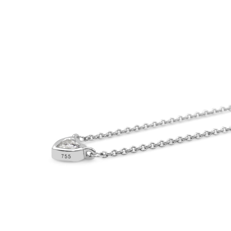 18ct White Gold Diamond Heart Solitaire Necklace