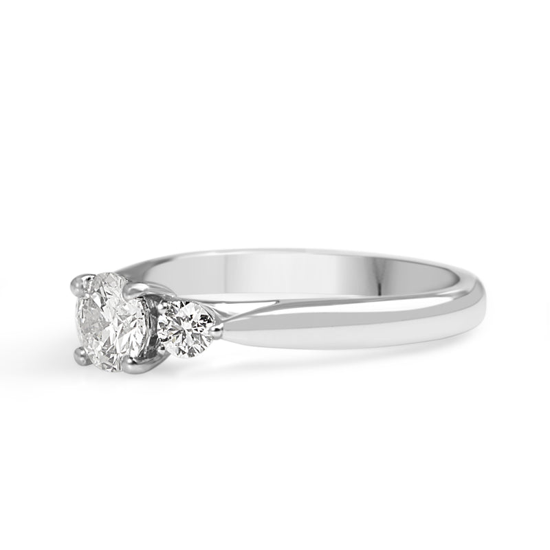 18ct White Gold 3 Stone Diamond Ring