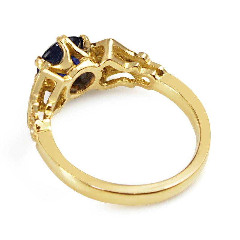 18ct Yellow Gold Antique Style Sapphire and Diamond Ring