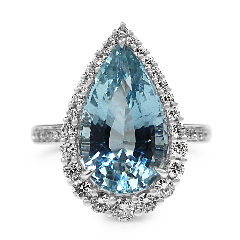 18ct White Gold Pear Aquamarine with Graduated Halo Diamond Ring