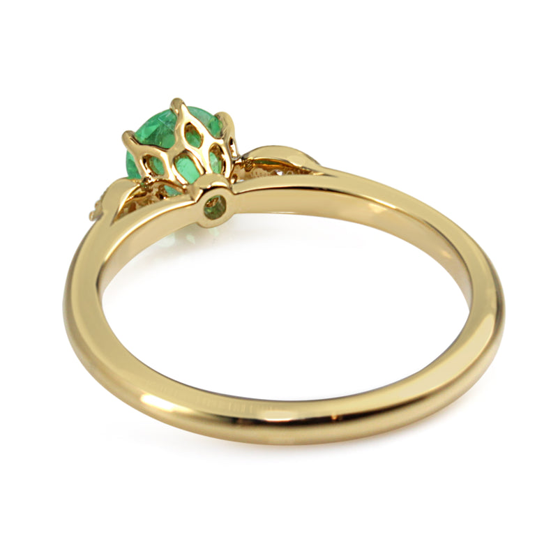 18ct Yellow Gold Emerald and Diamond Vintage Style Solitaire Ring