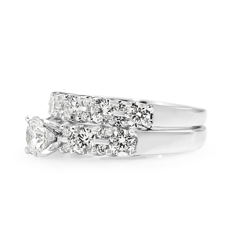 18ct White Gold Diamond Ring