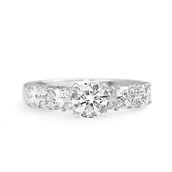 18ct White Gold Diamond Ring