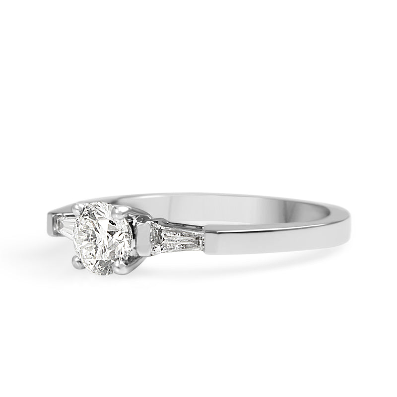 18ct White Gold Diamond Ring with Baguette Diamonds