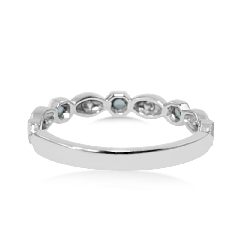 9ct White Gold Aquamarine and Diamond Vintage Style Band Ring