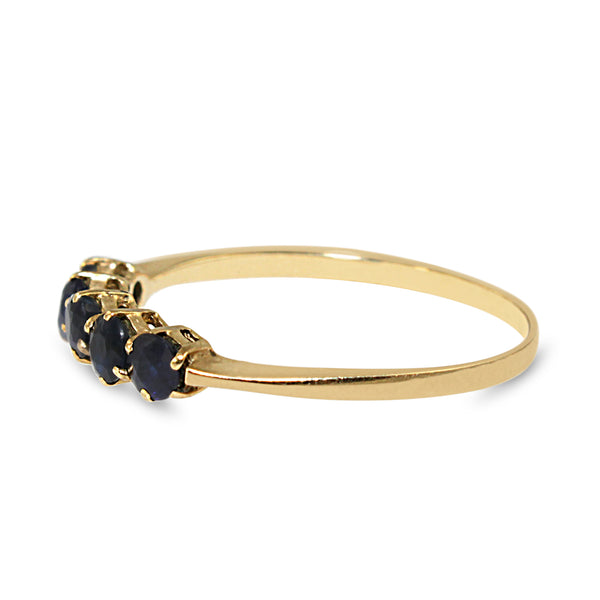 9ct Yellow Gold Vintage 5 Stone Sapphire Band Ring