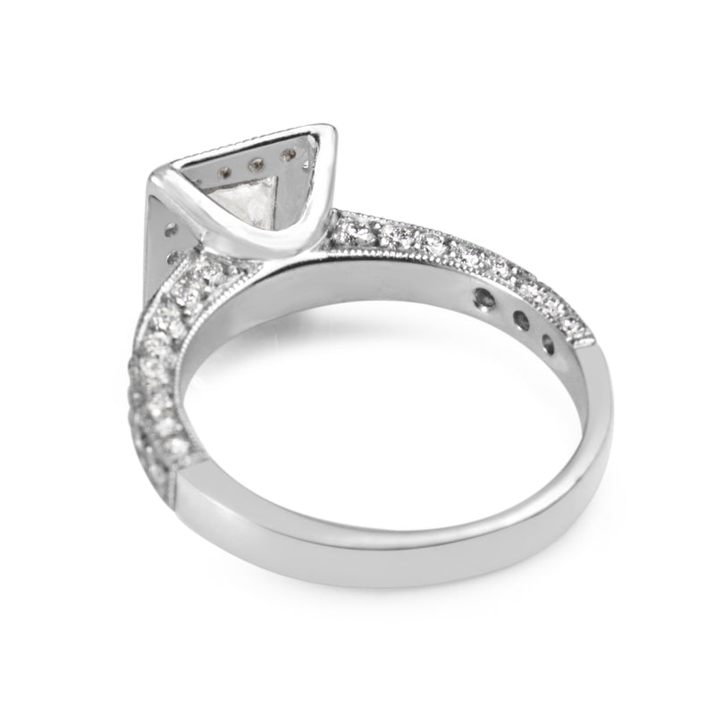 18ct White Gold Princess Cut Diamond Halo Ring