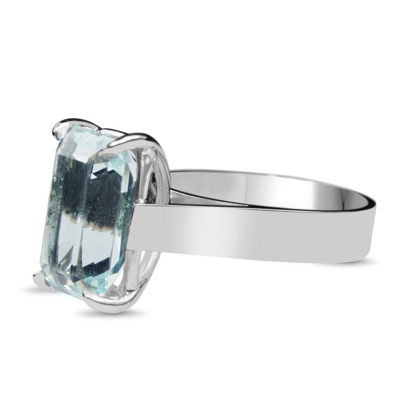 9ct White Gold and Platinum Vintage Aquamarine Solitaire Ring