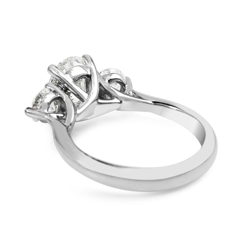 18ct White Gold Oval and Round Diamond 3 Stone Ring