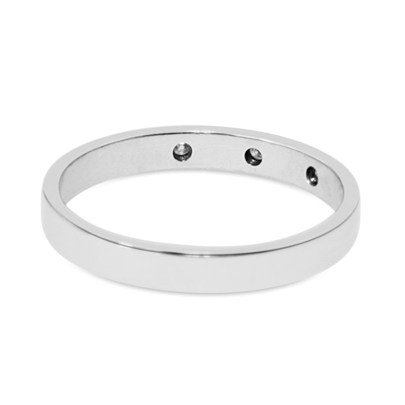 18ct White Gold Star Set Diamond Band Ring