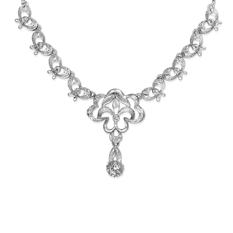 18ct White Gold Vintage Diamond Drop Necklace