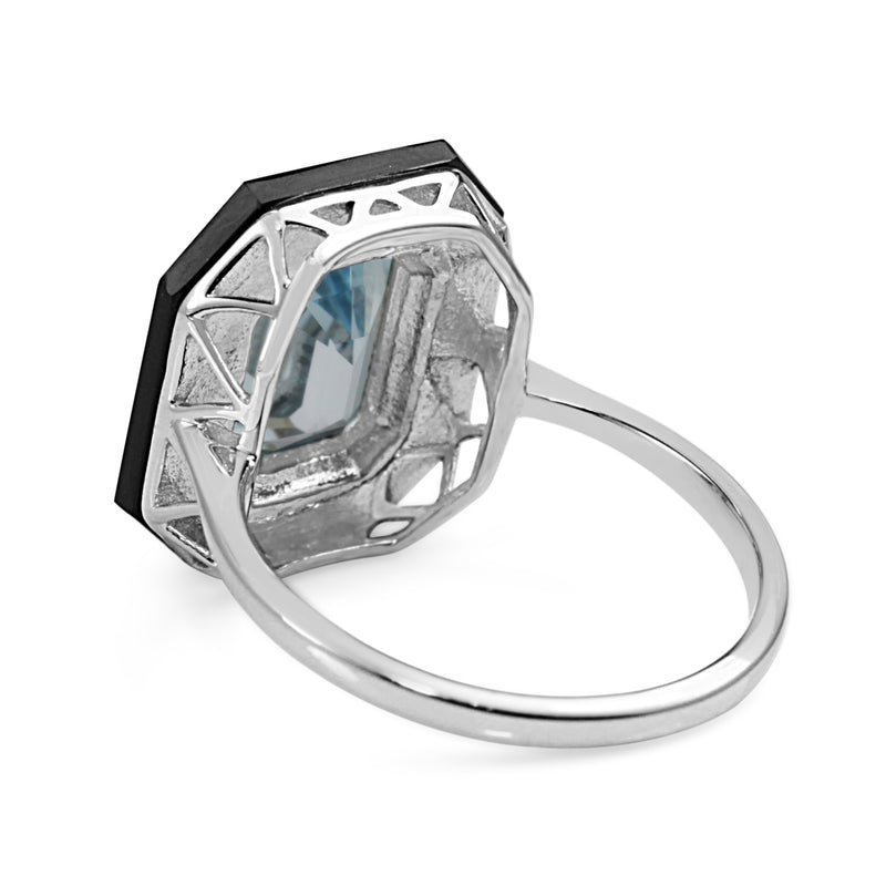 9ct White Gold Topaz and Onyx Deco Style Ring