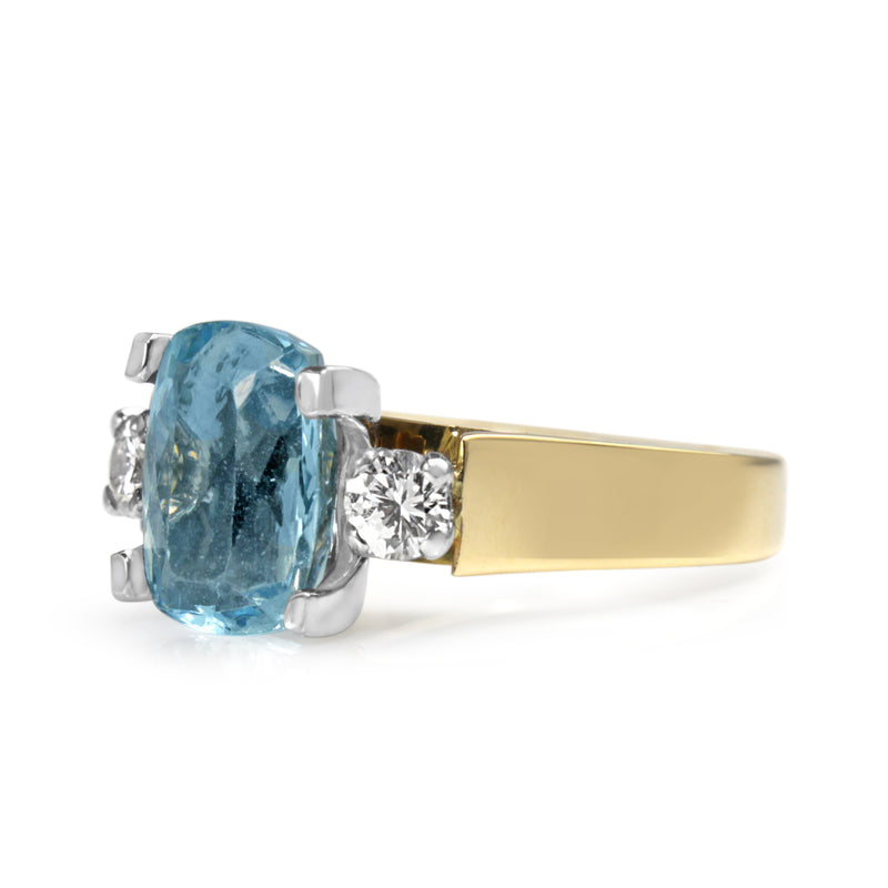 18ct Yellow and White Gold Vintage Aquamarine and Diamond 3 Stone Ring