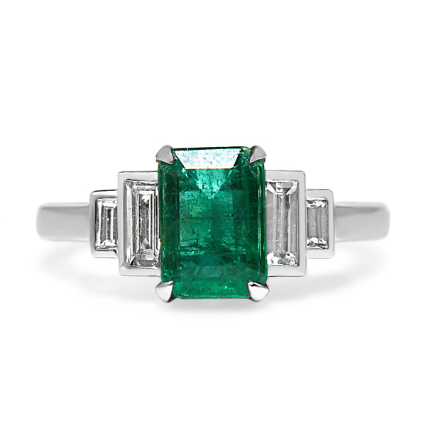 18ct White Gold Emerald and Baguette Diamond Deco Style Step Down Ring