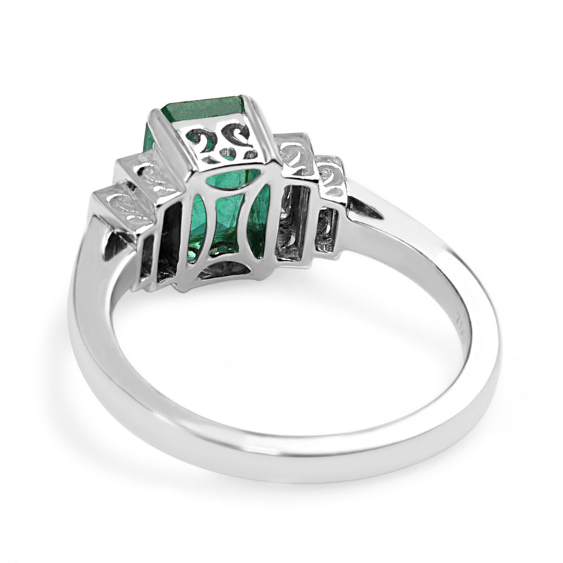 18ct White Gold Emerald and Baguette Diamond Deco Style Step Down Ring