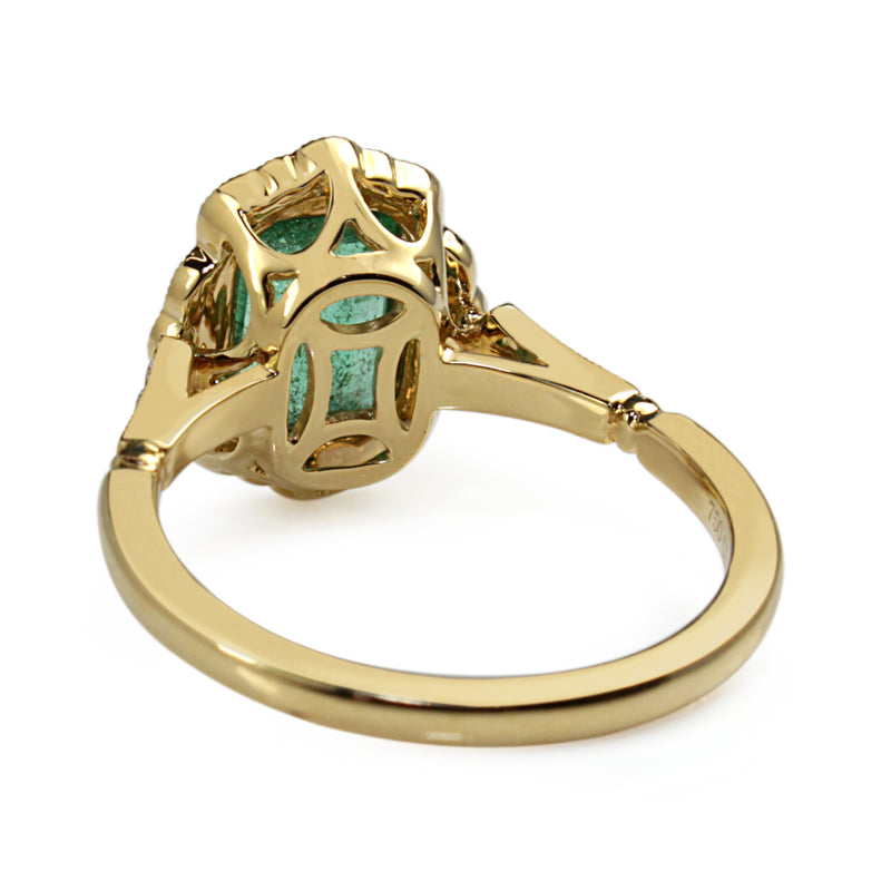 18ct Yellow Gold Emerald and Diamond Halo Vintage Style Ring