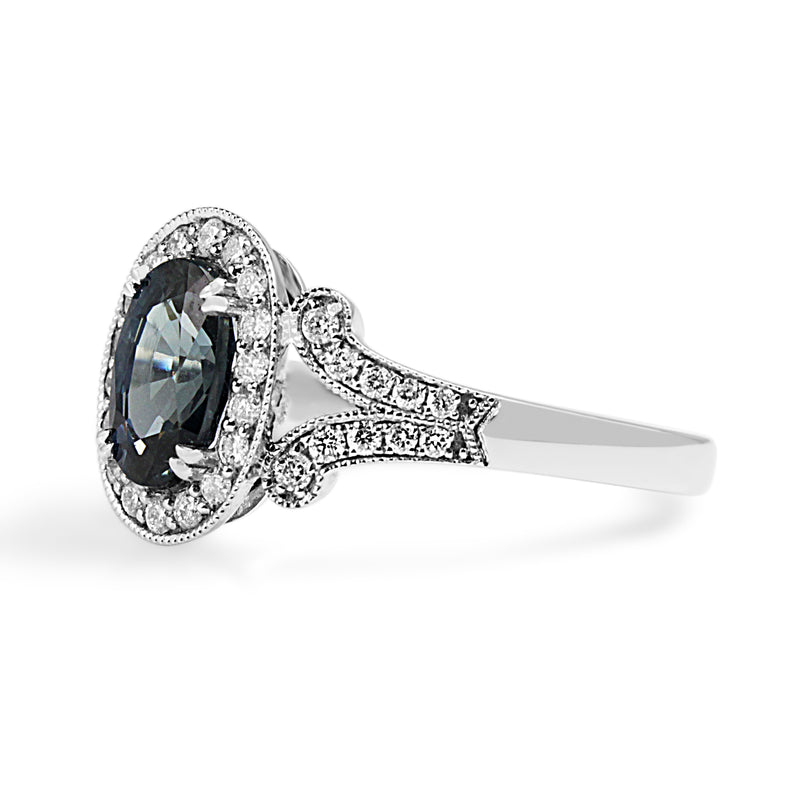 18ct White Gold Sapphire and Diamond Halo Vintage Style Ring