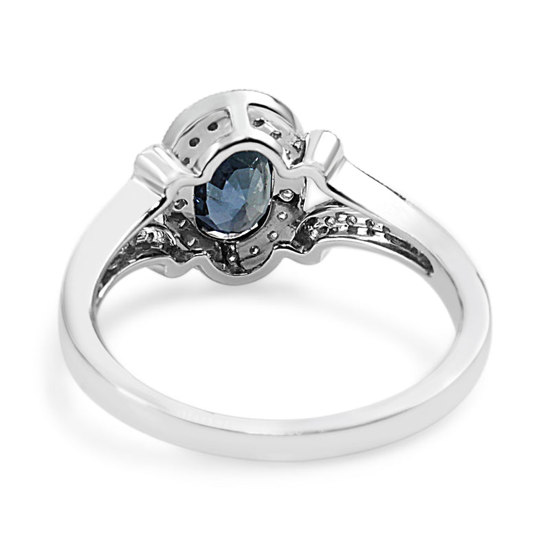 18ct White Gold Sapphire and Diamond Halo Vintage Style Ring