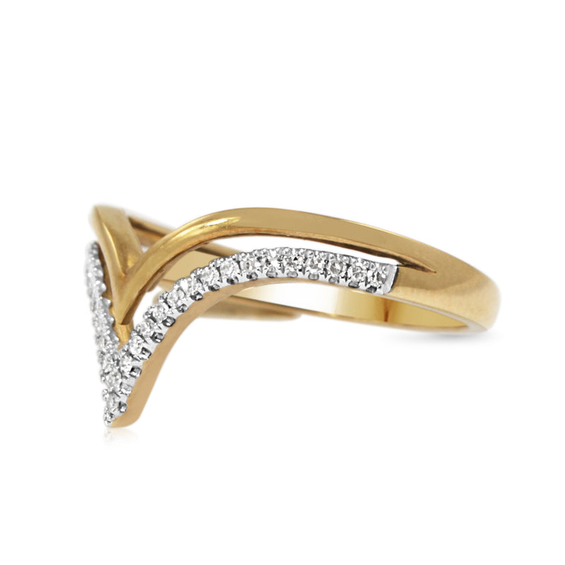 9ct Yellow and White Gold V Shaped Diamond Ring