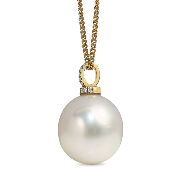 18ct Yellow Gold 16mm South Sea Pearl and Diamond Necklace